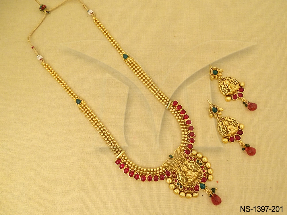 latest trend in gold jewellery